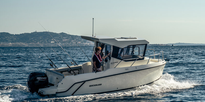 Quicksilver Captur 625 Pilothouse